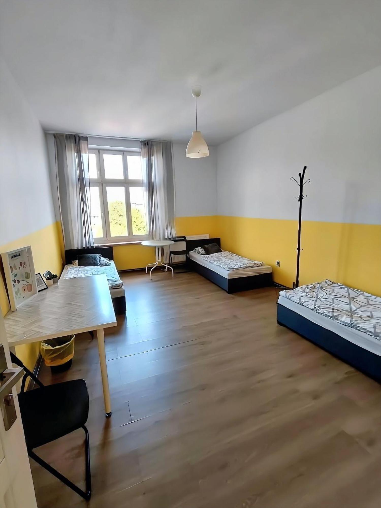 Mickiewicza Hostel Катовіце Екстер'єр фото
