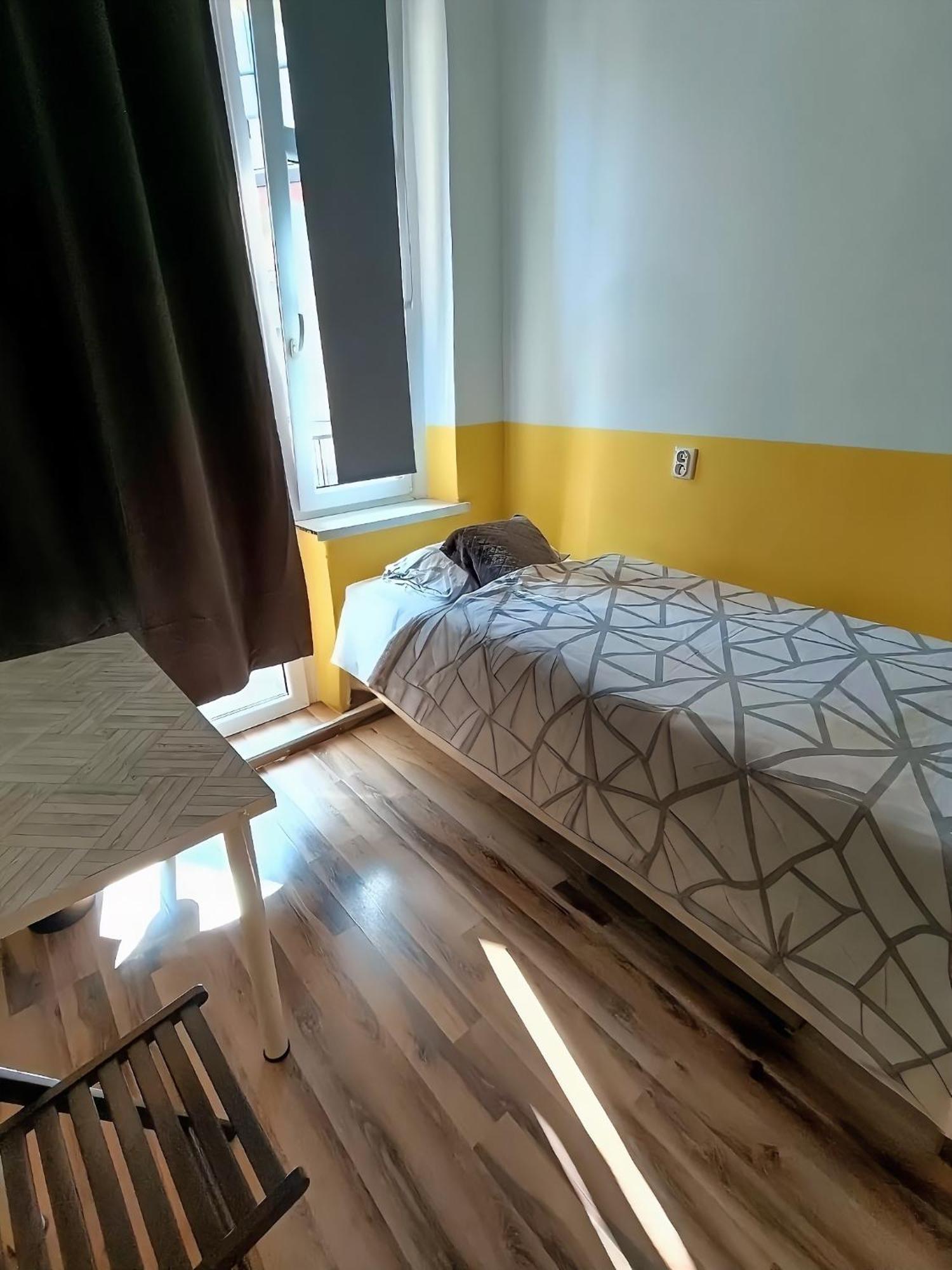 Mickiewicza Hostel Катовіце Екстер'єр фото